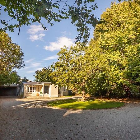 Hop, Skip And Jump To The Lake - Te Anau House מראה חיצוני תמונה