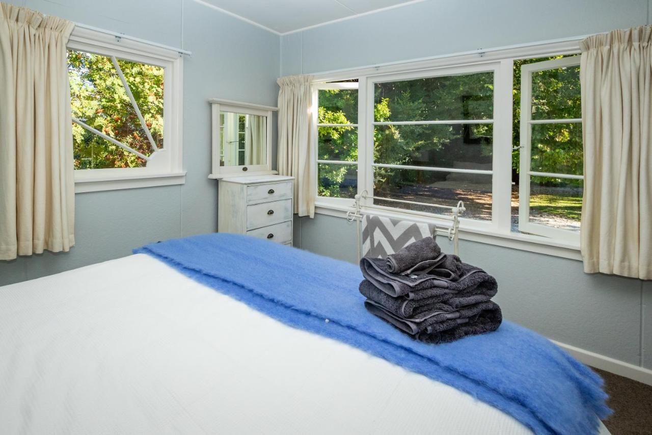 Hop, Skip And Jump To The Lake - Te Anau House מראה חיצוני תמונה