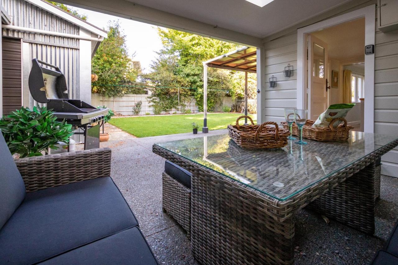 Hop, Skip And Jump To The Lake - Te Anau House מראה חיצוני תמונה